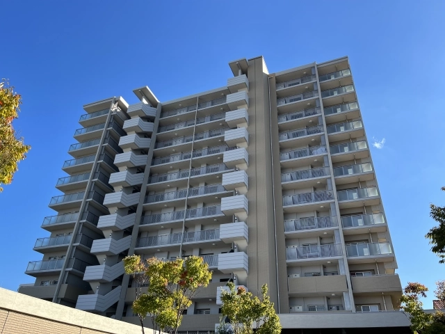 ローレルコート鳳 中古マンションの不動産情報です。