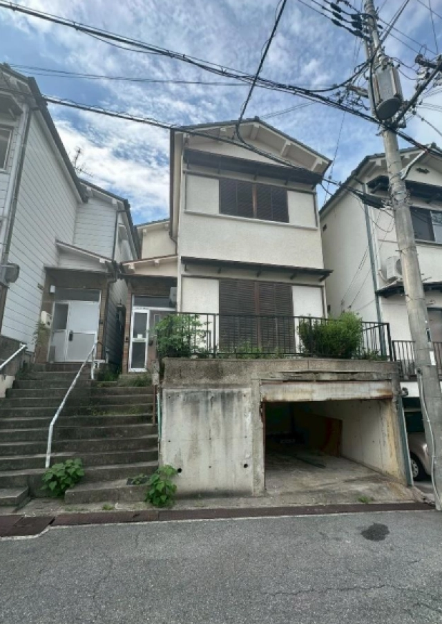 堺市美原区平尾 中古一戸建ての不動産情報です。