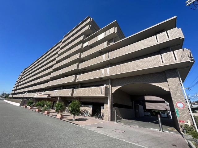 ライオンズマンション上野芝ガーデンシティ 中古マンションの不動産情報です。