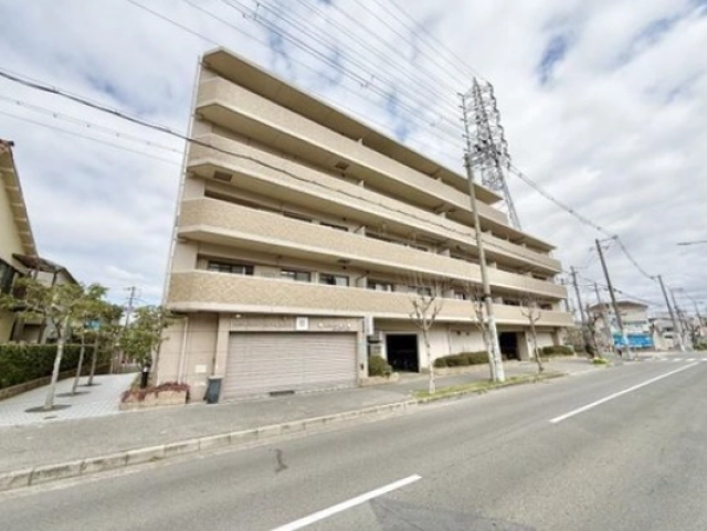 クラウンセゾン深井 中古マンションの不動産情報です。