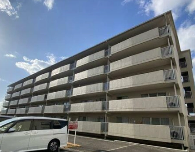 ライフコート深井2号棟 中古マンションの不動産情報です。