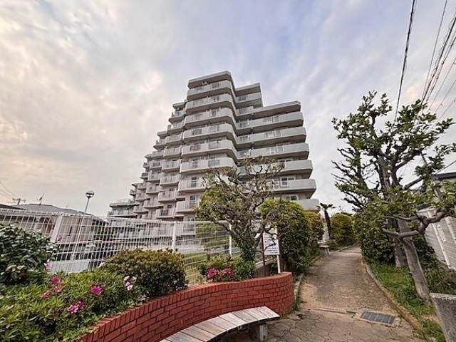 エンゼルハイム上野芝 中古マンションの不動産情報です。