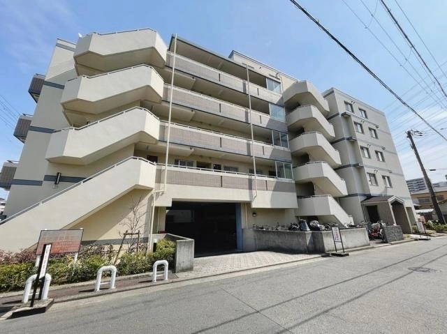 ベル・アーバニティ北花田 中古マンションの不動産情報です。